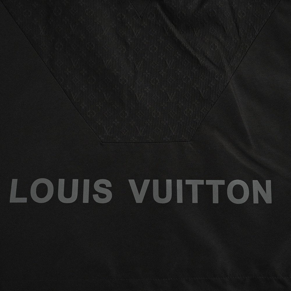 LV Jacket-267