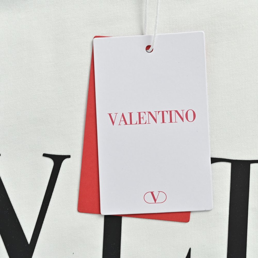 Valentino T-Shirts-011