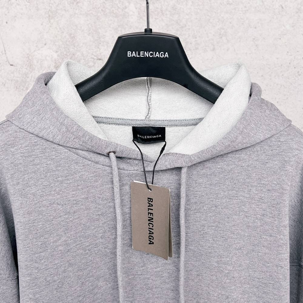 Balenciaga Hoody-010