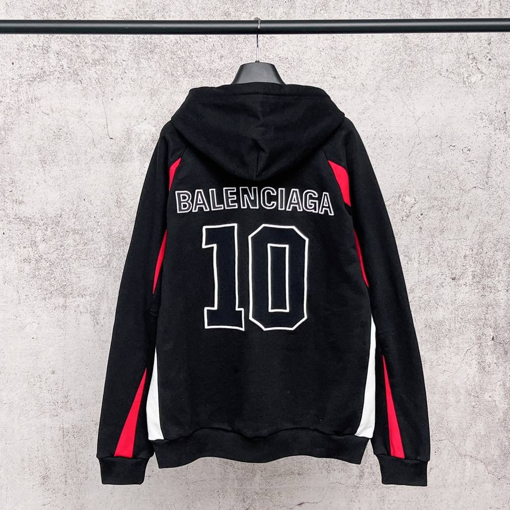 Balenciaga Hoody-017