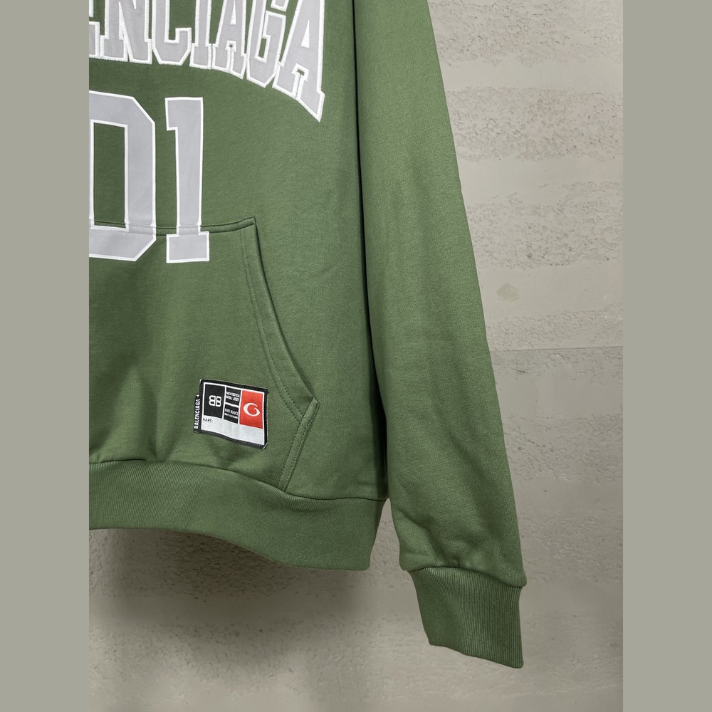 Balenciaga Hoody-031