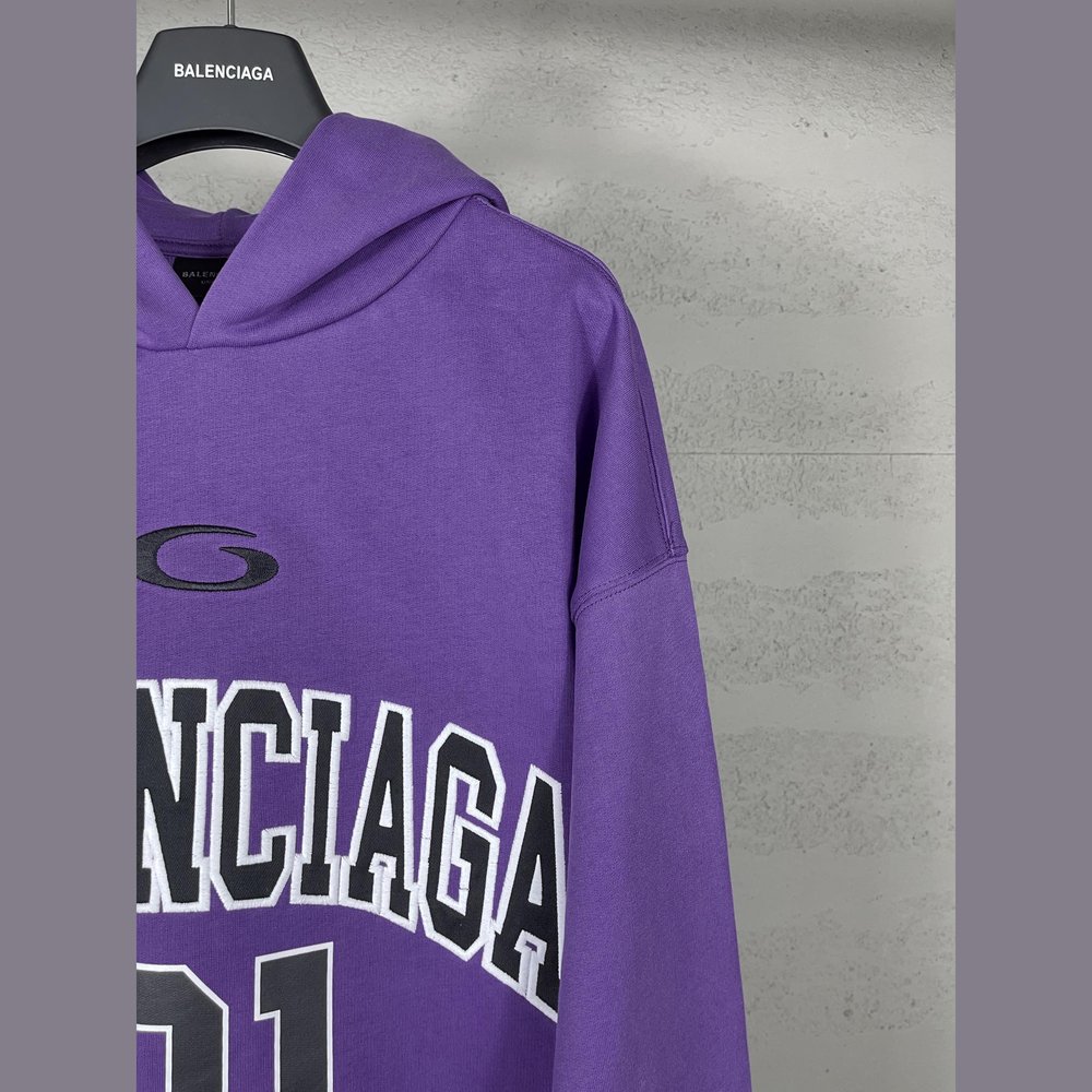 Balenciaga Hoody-033