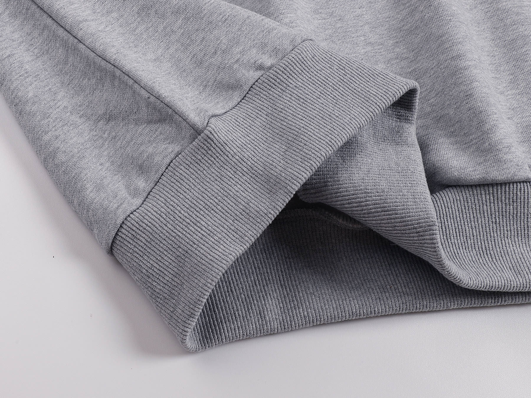 Alo Yoga Longsleeve-009