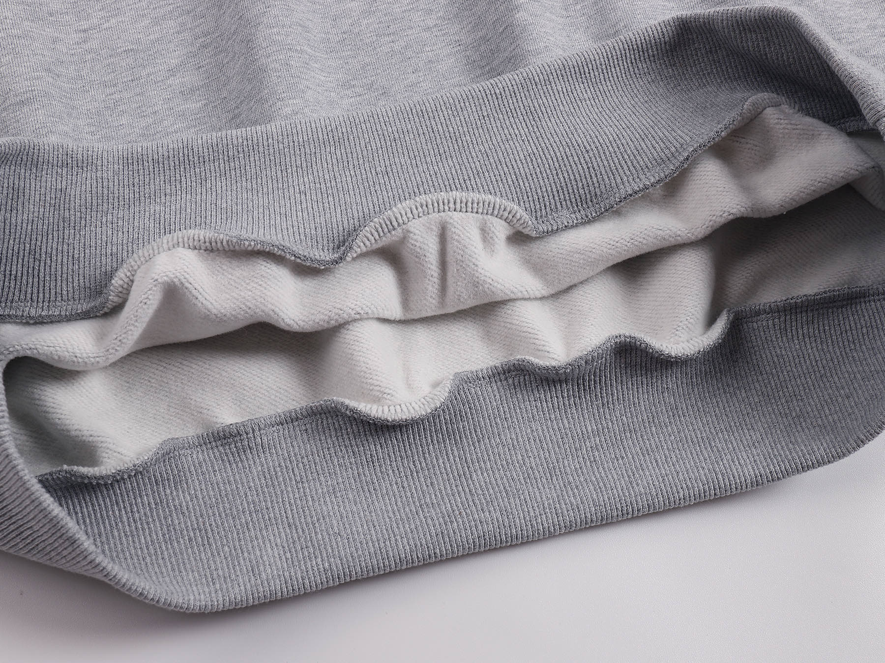 Alo Yoga Longsleeve-009